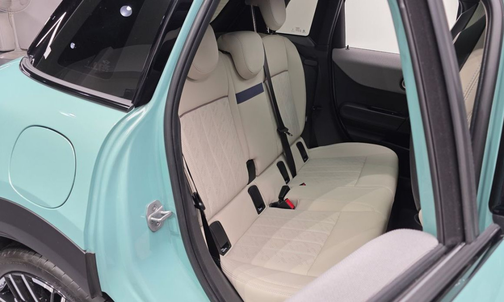 Mini Cooper 5 Door Favoured, 2025