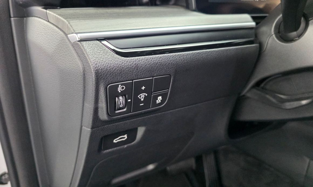 Kia K5 2.0, 2024