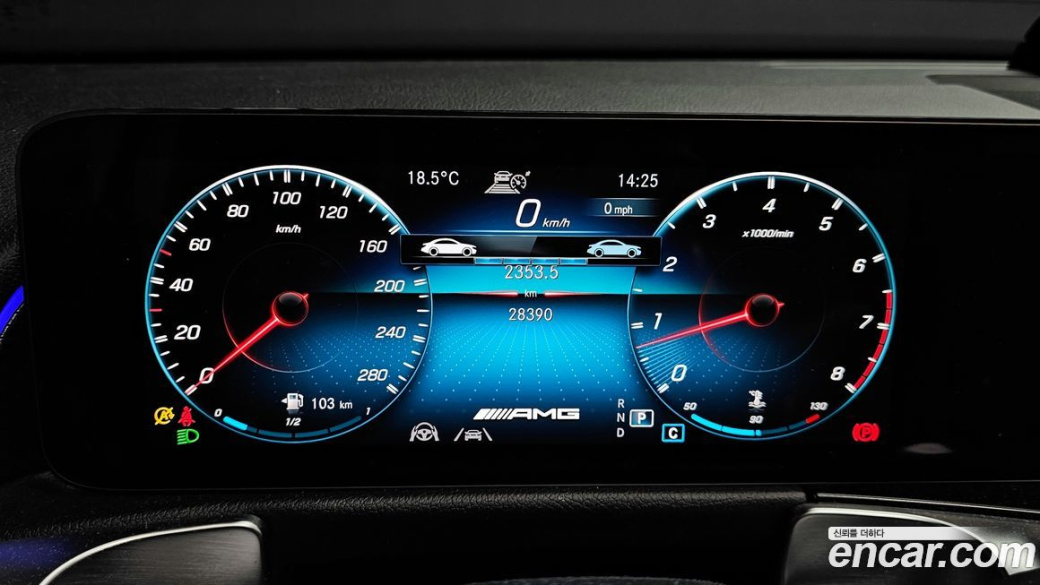 Mercedes-Benz GLB-Class AMG GLB35 4MATIC, 2023