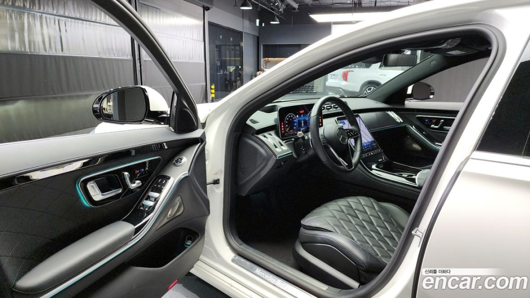 Mercedes-Benz S-Class S450L 4MATIC, 2023