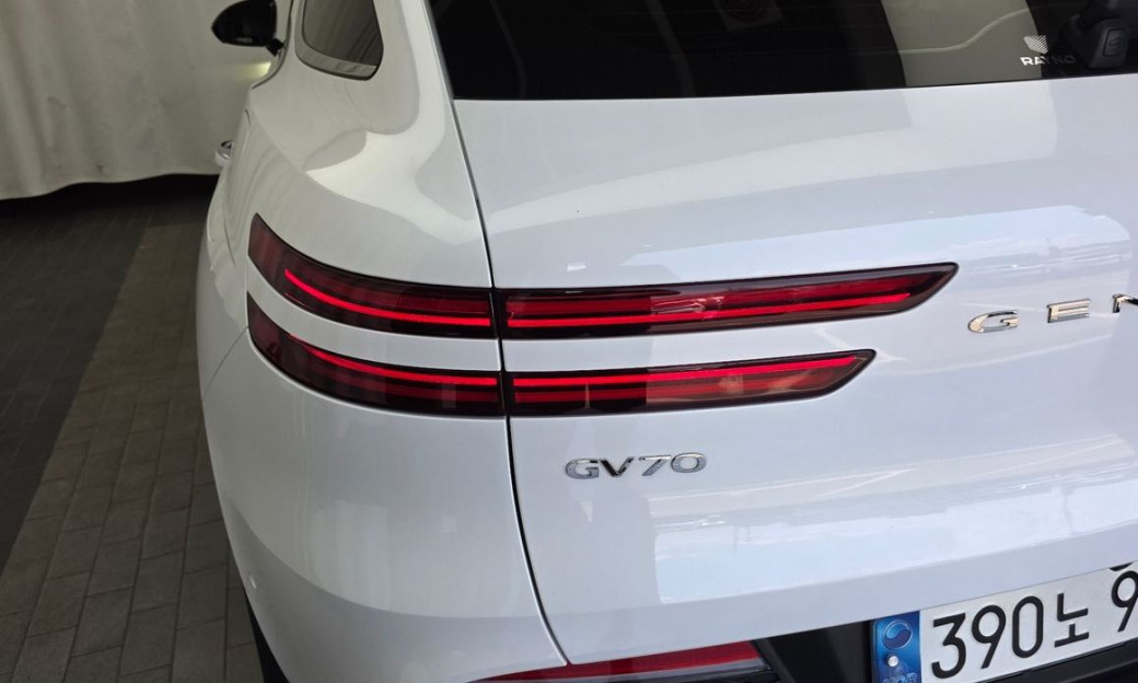 Genesis GV70 2.5T Gasoline 2WD, 2022