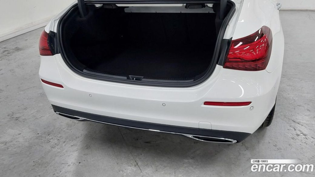 Mercedes-Benz A-Class A220 Sedan, 2026