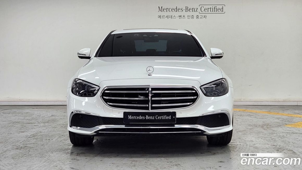 Mercedes-Benz E-Class E350 4MATIC Exclusive, 2023