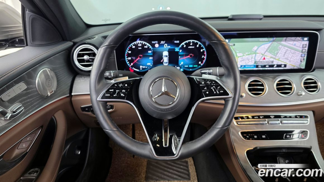 Mercedes-Benz E-Class E350 4MATIC Avantgarde, 2022