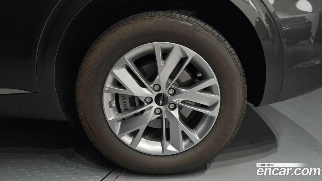 Genesis GV70 2.5T Gasoline 2WD, 2025