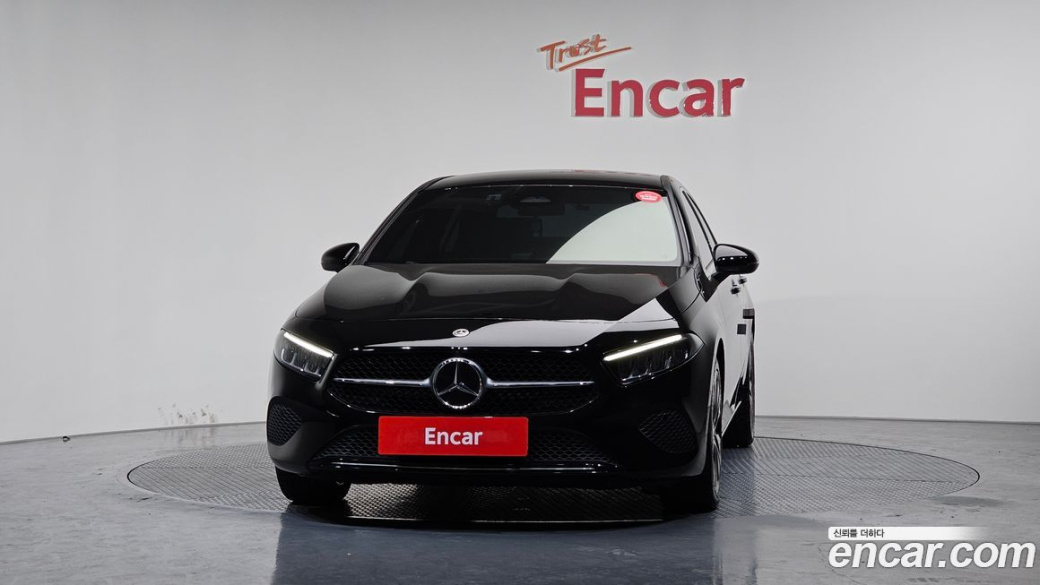 Mercedes-Benz A-Class A220 Sedan, 2024