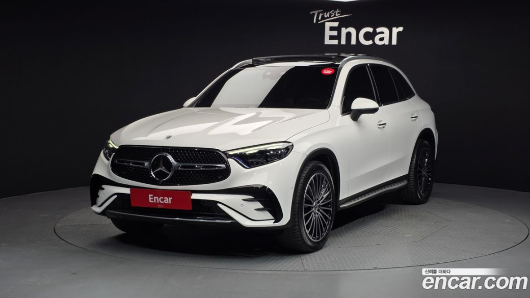 Mercedes-Benz GLC-Class GLC300 4MATIC AMG Line, 2024
