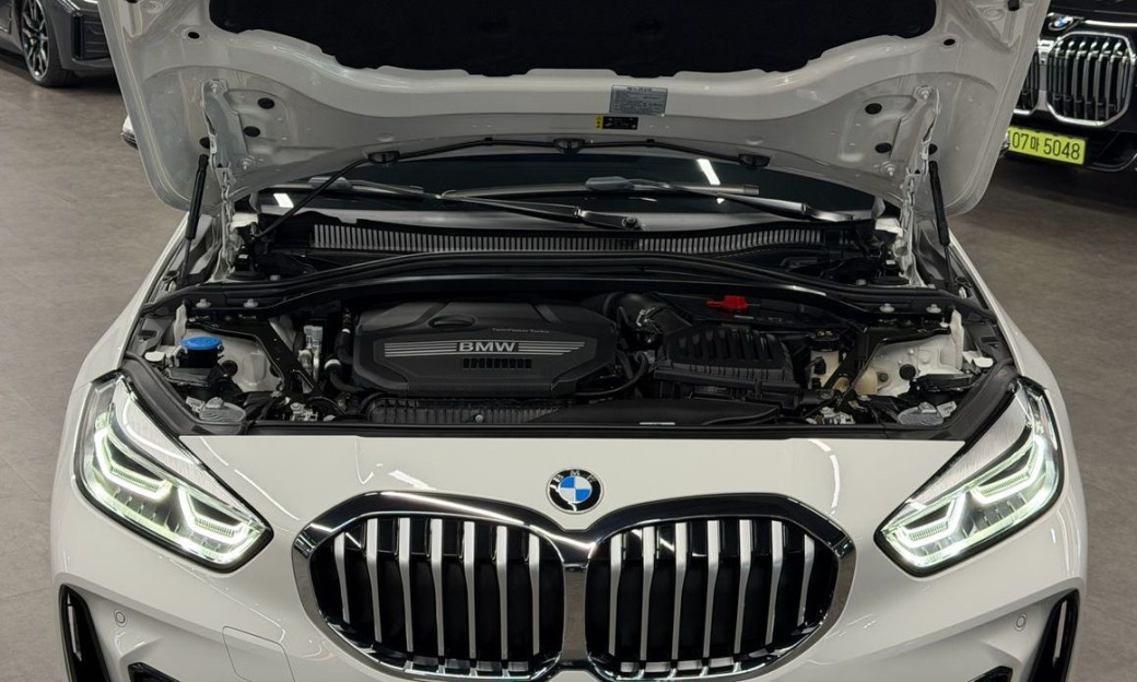BMW 1-Series 120i M Sports, 2024