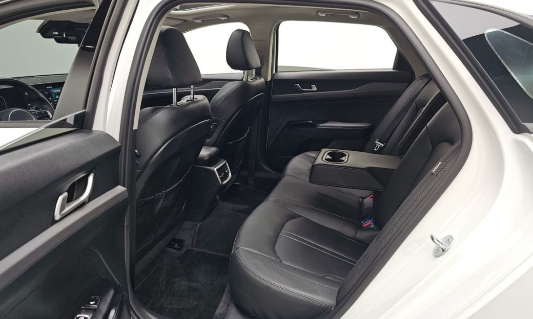 Kia K5 2.0, 2024