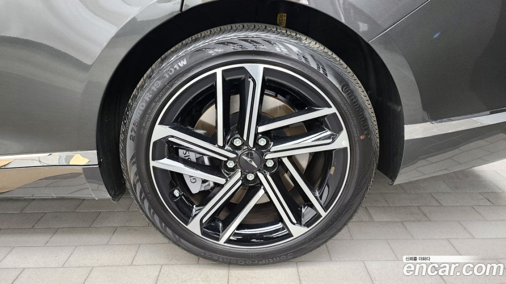 Genesis G80 Gasoline 2.5 Turbo 2WD, 2025