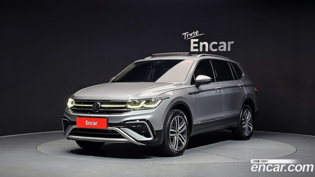 Volkswagen Tiguan 2.0 TSI Prestige, 2023