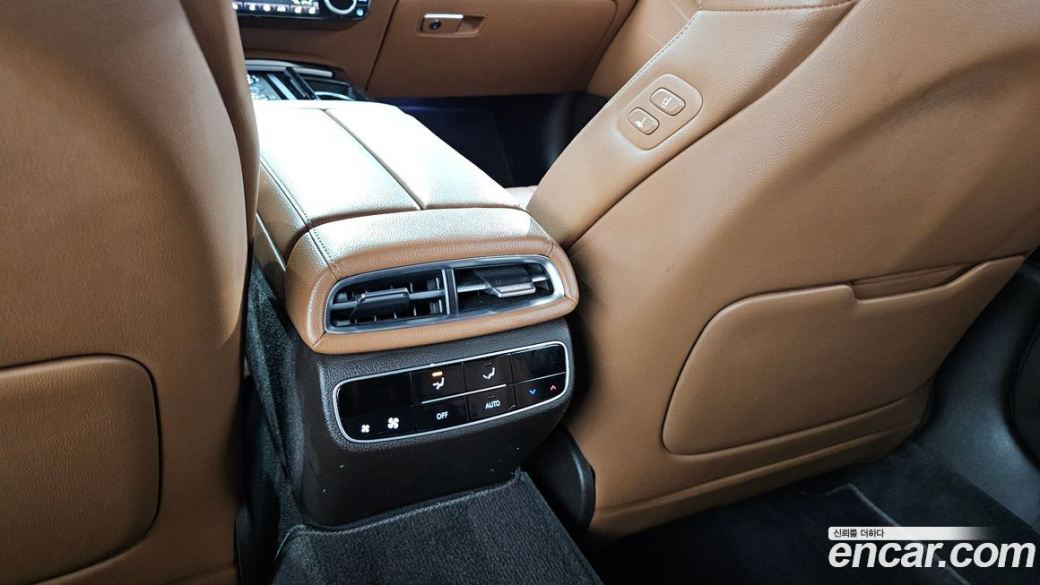 Genesis G80 Gasoline 2.5 Turbo AWD, 2024