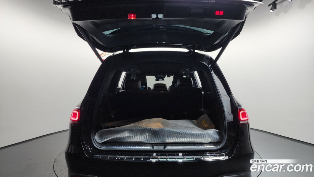 Mercedes-Benz GLS-Class GLS400d 4MATIC, 2023