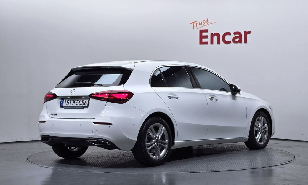 Mercedes-Benz A-Class A220 Hatchback, 2025