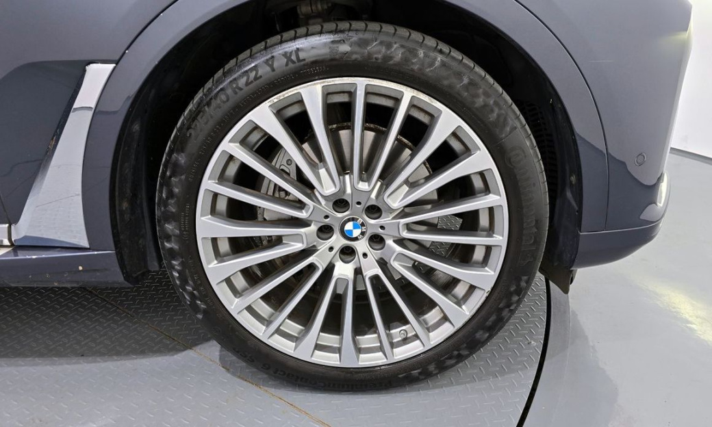 BMW X7 xDrive 40d Design Pure Excellence 7-Seater, 2022