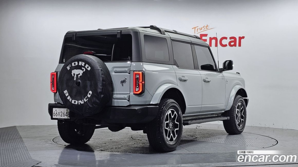 Ford Bronco 2.7 Outer Banks, 2023