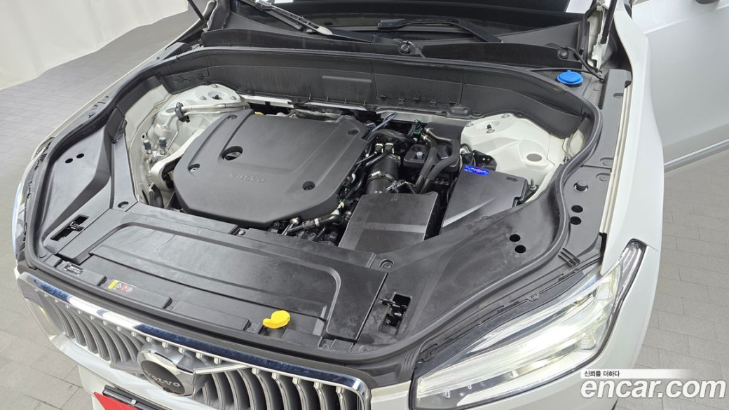 Volvo XC90 B6 Inscription, 2022