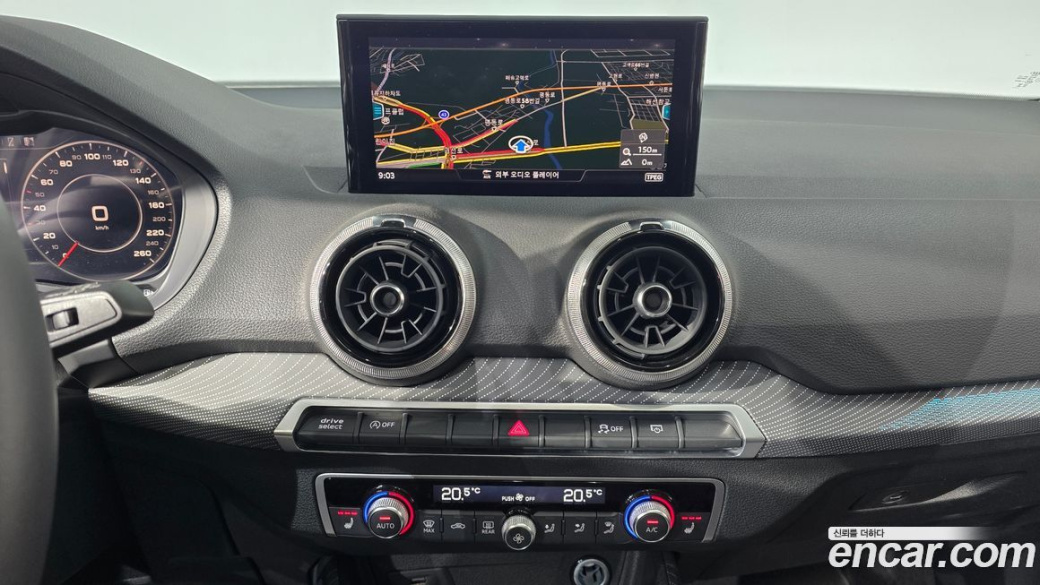 Audi Q2 35 TDI, 2023