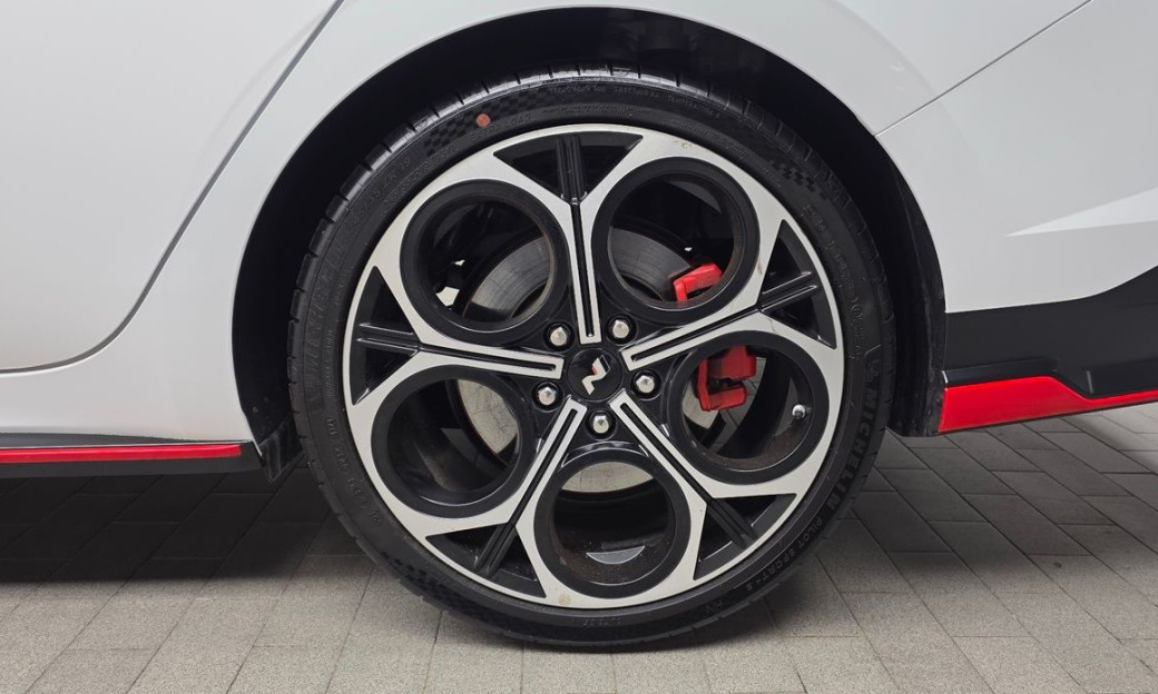 Hyundai AVANTE 2.0 N, 2025