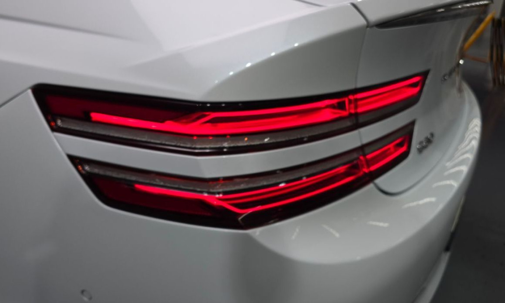 Genesis G80 Gasoline 2.5 Turbo 2WD, 2023