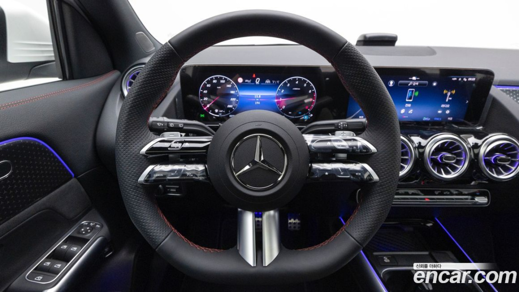 Mercedes-Benz GLA-Class GLA250 4MATIC, 2026