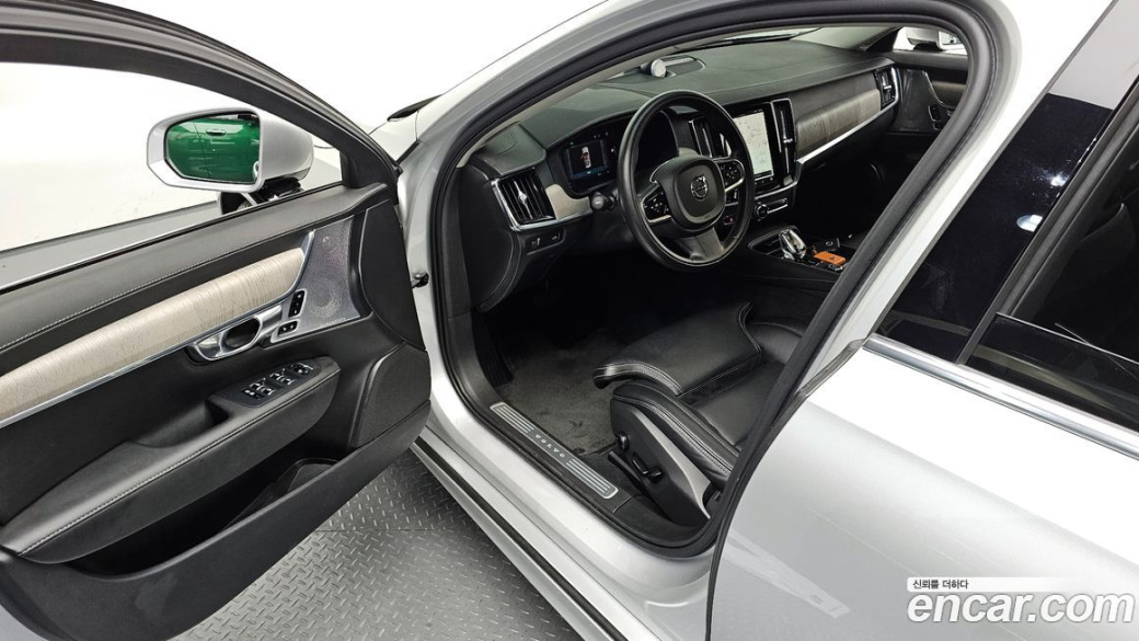 Volvo S90 B6 AWD Inscription, 2022