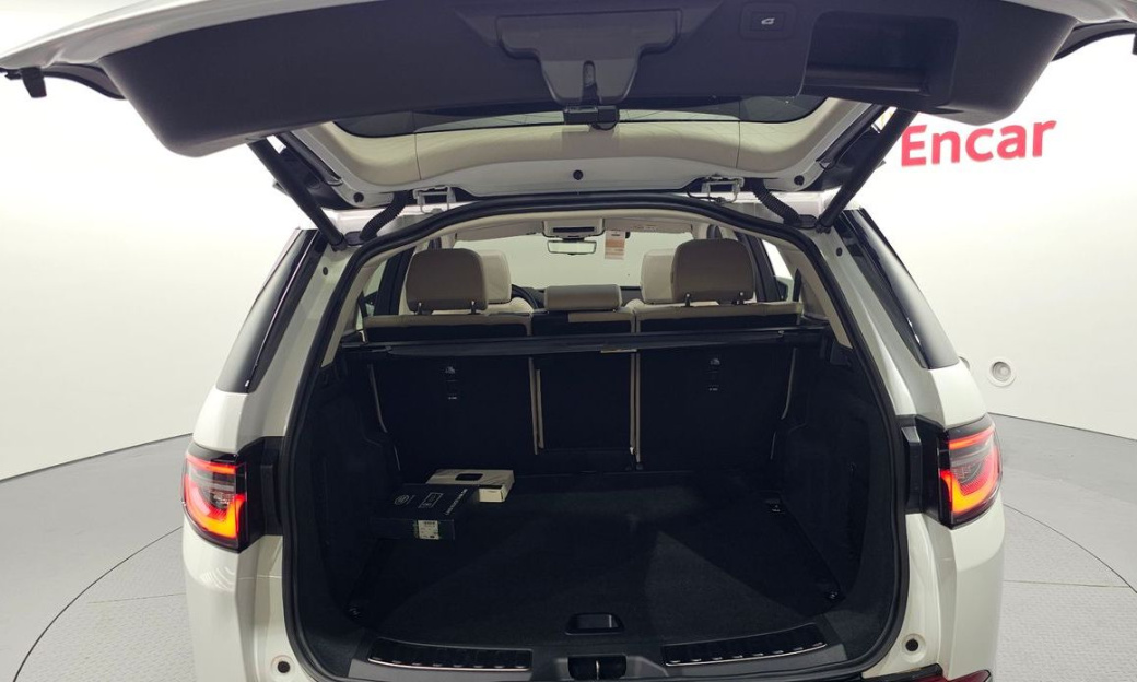 Land Rover Discovery Sport P250 S, 2025
