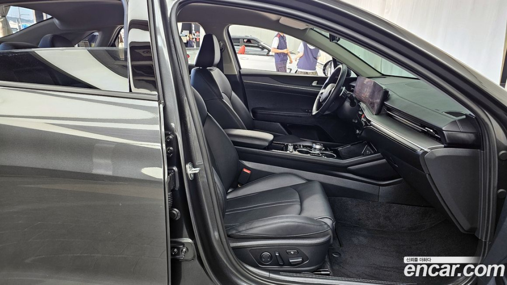 Kia K5 2.0, 2024
