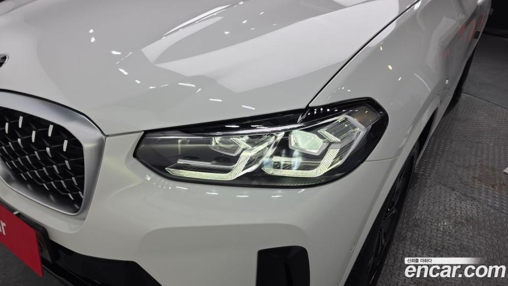 BMW X4 xDrive20i M Sport, 2023