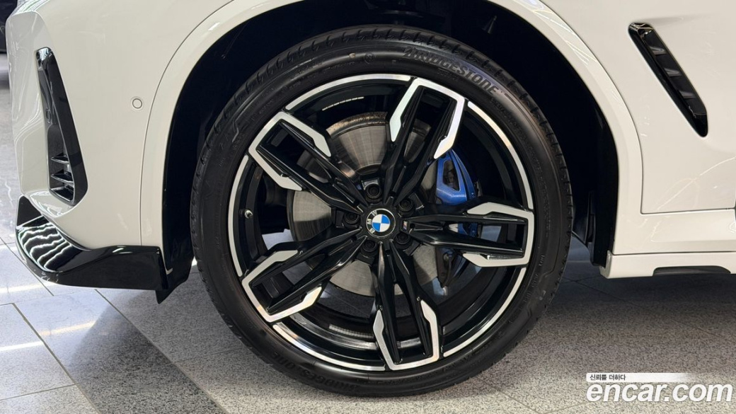 BMW X4 xDrive M40i, 2024