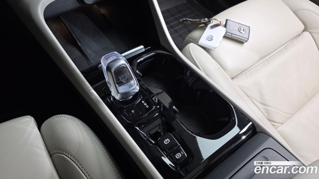 Volvo XC40 B4 Ultimate Bright, 2023