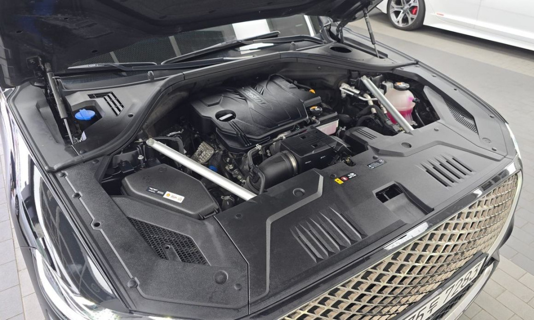 Genesis GV70 2.5T Gasoline 2WD, 2024