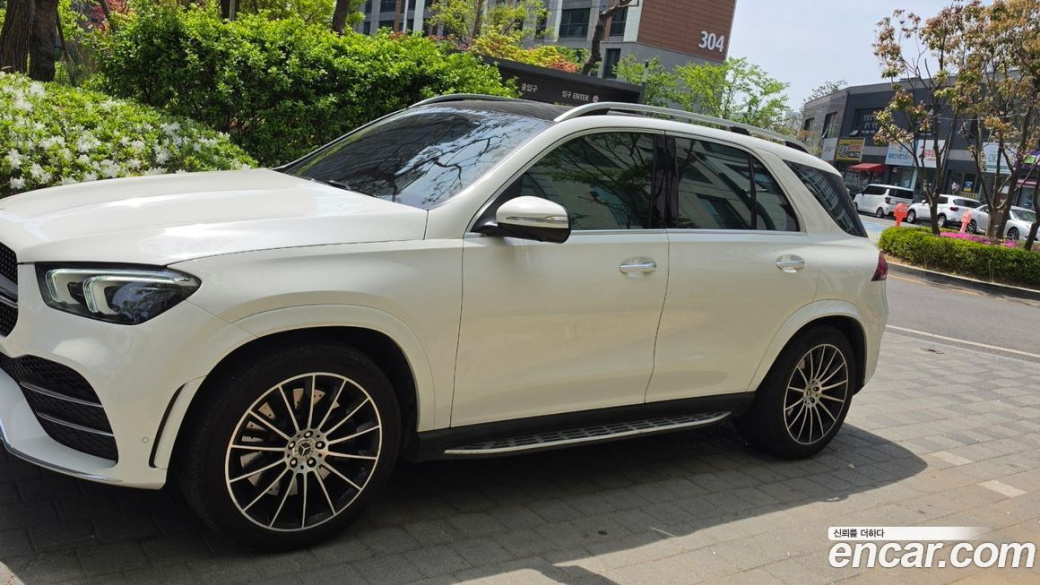 Mercedes-Benz GLE-Class GLE450 4MATIC, 2023