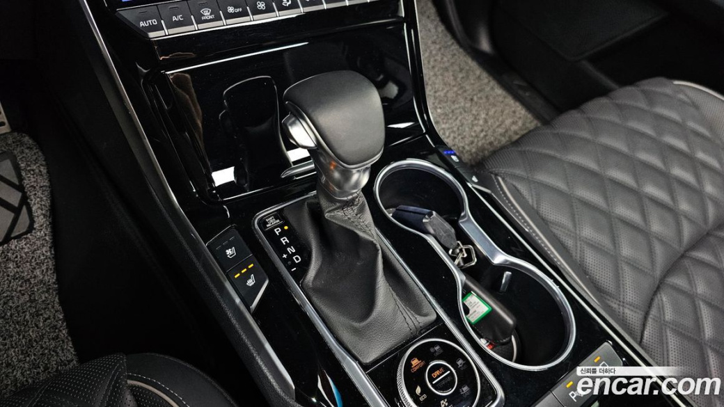 Kia Mohave Diesel 3.0 4WD 5-Seater, 2022