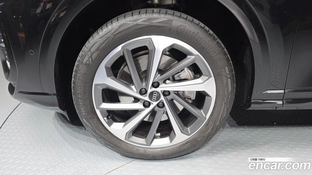 Audi Q5 40 TDI Quattro S Line Sportback, 2025