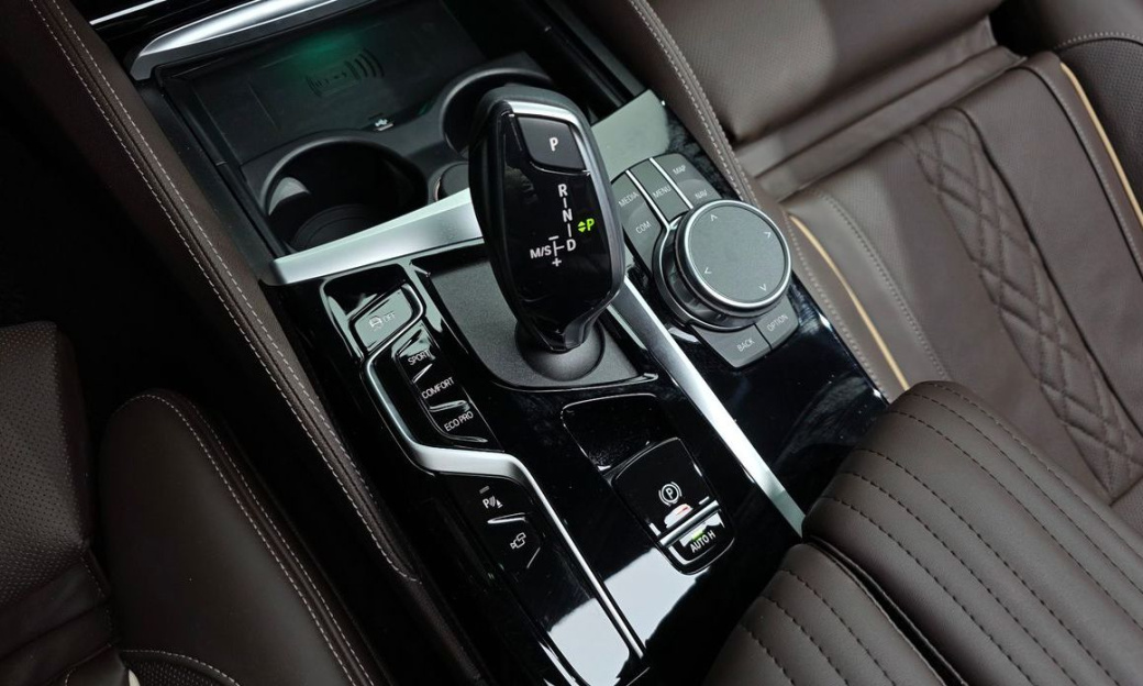 BMW 5-Series 530i M Sport Package, 2023