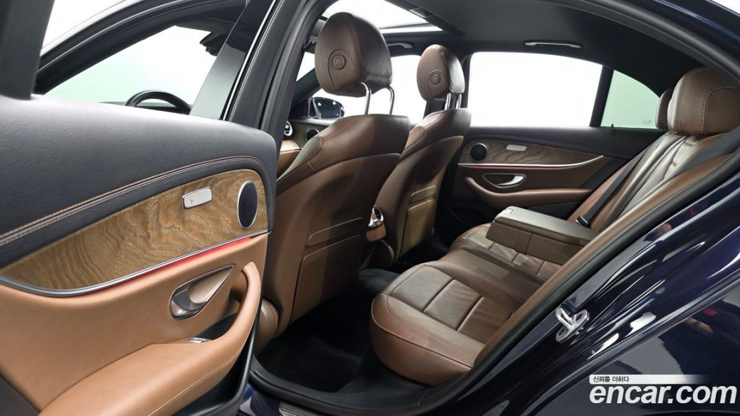 Mercedes-Benz E-Class E250 Exclusive, 2022