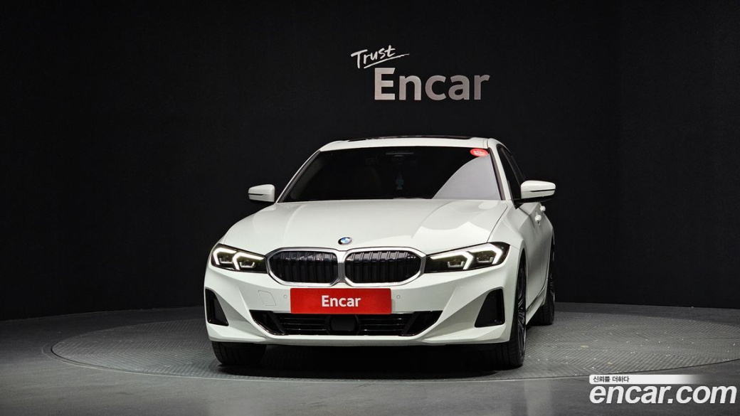 BMW 3-Series 320d, 2025