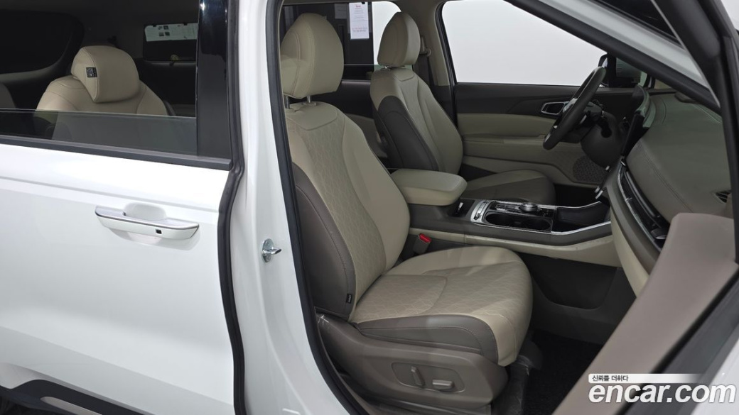 Kia Carnival 9-Seater Noblesse, 2025