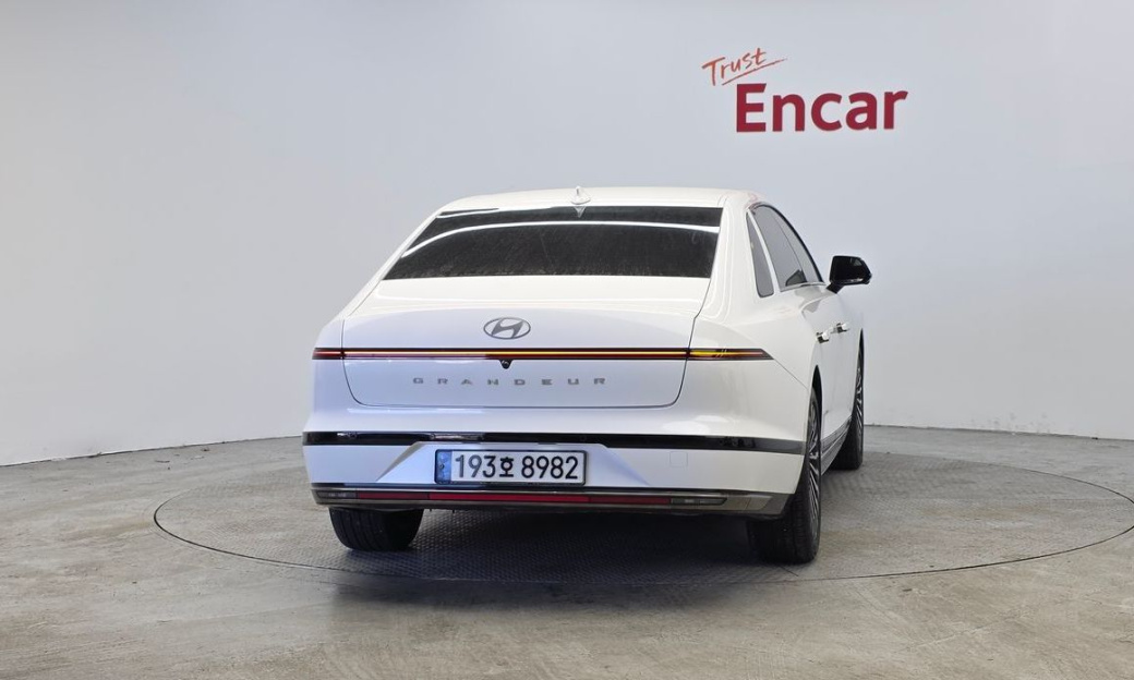 Hyundai Grandeur 2,5 Gasoline 2WD, 2023