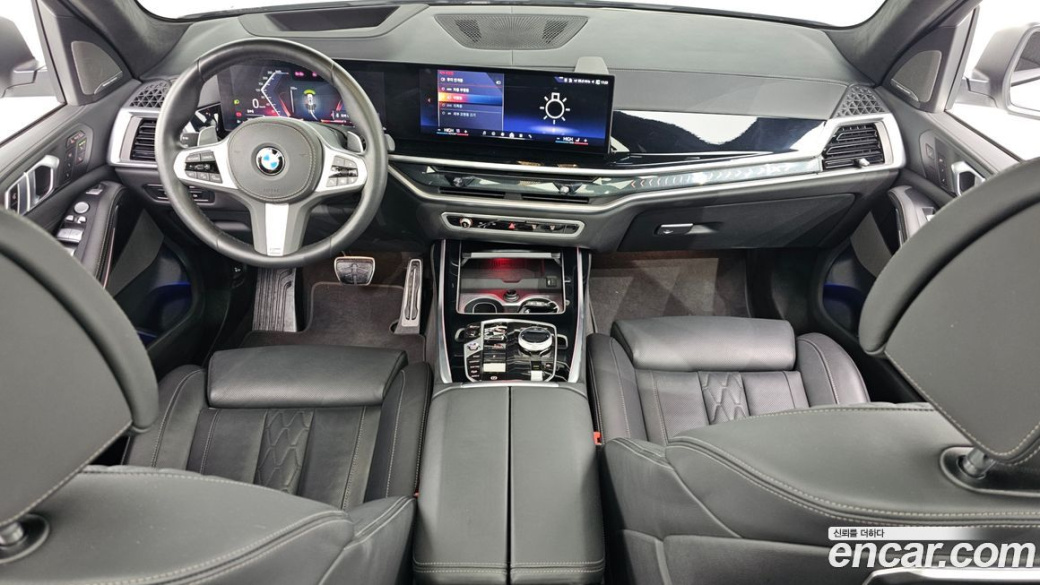 BMW X7 xDrive 40i M Sport 6STR, 2024