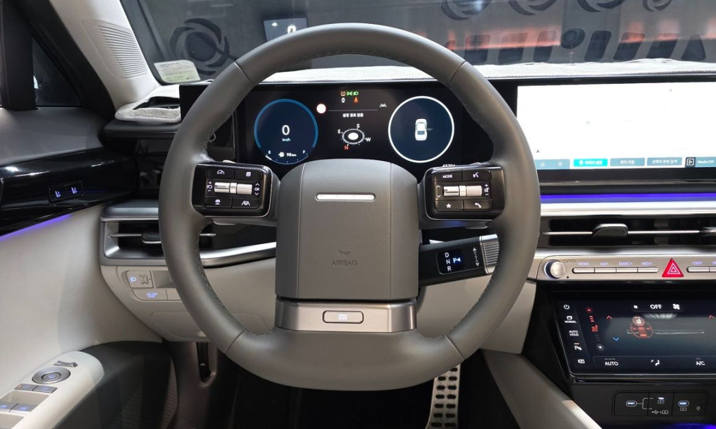 Hyundai Grandeur 2,5 Gasoline 2WD, 2025