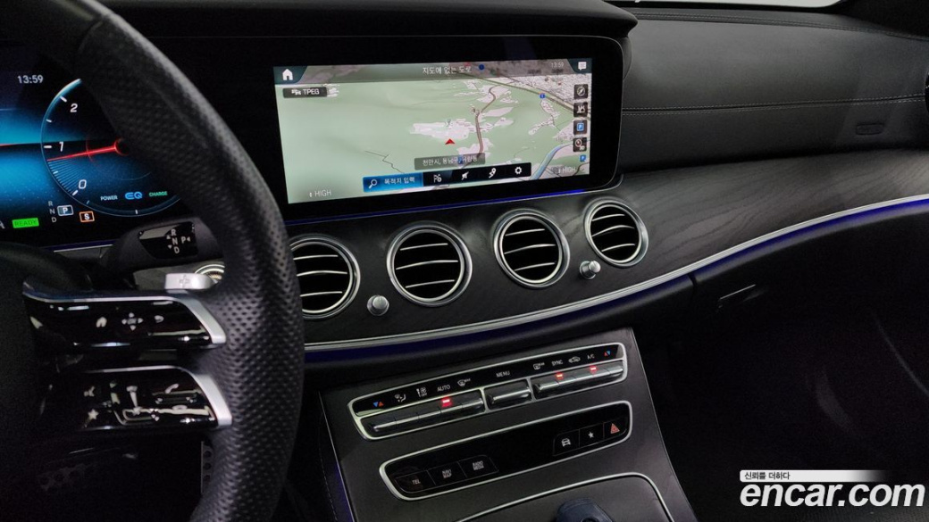 Mercedes-Benz E-Class E220d 4MATIC AMG Line, 2023