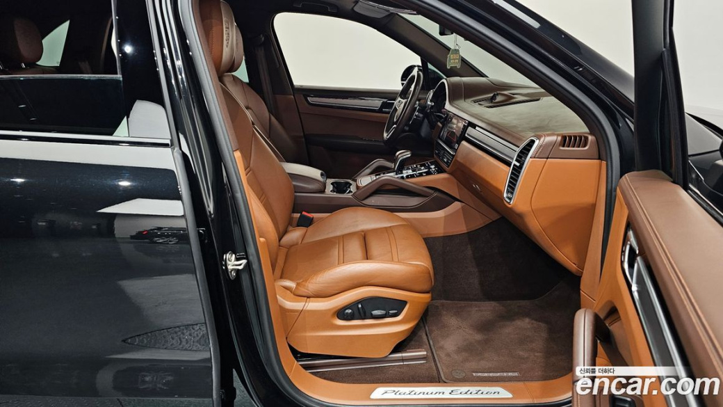 Porsche Cayenne 3.0 PLATINUM EDITION, 2023