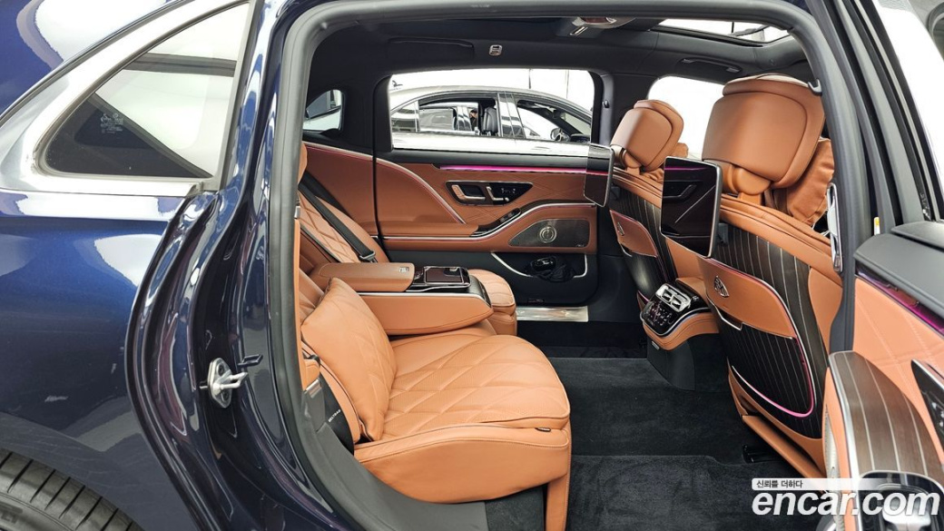 Mercedes-Benz S-Class Maybach S680 4MATIC, 2022