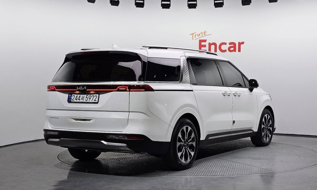 Kia Carnival 9-Seater Noblesse, 2023