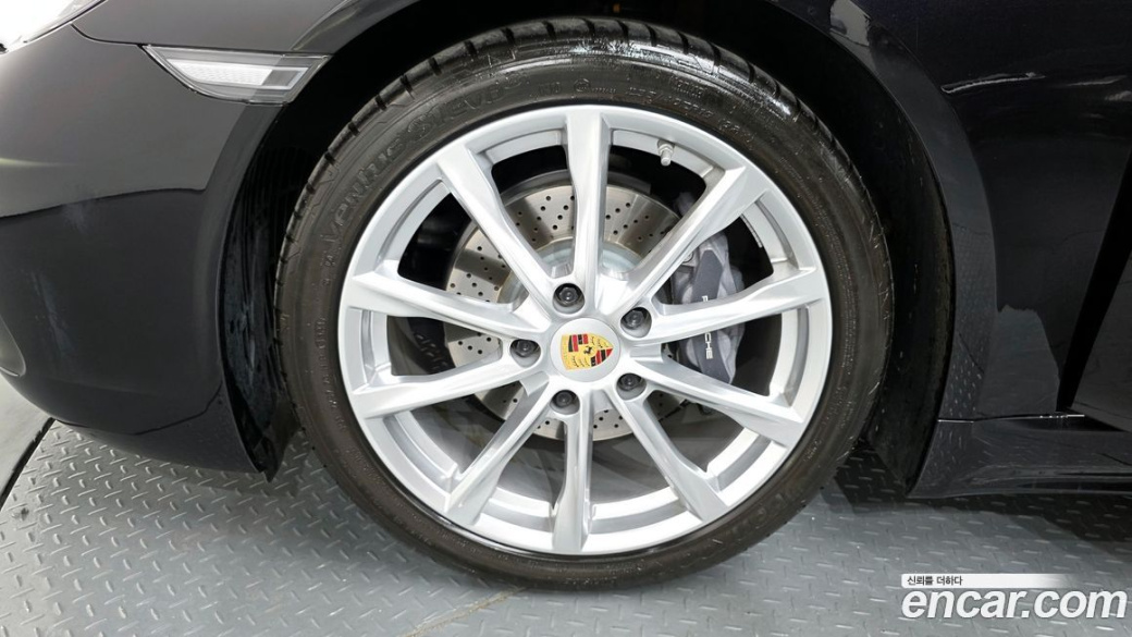 Porsche 718 2.0, 2022
