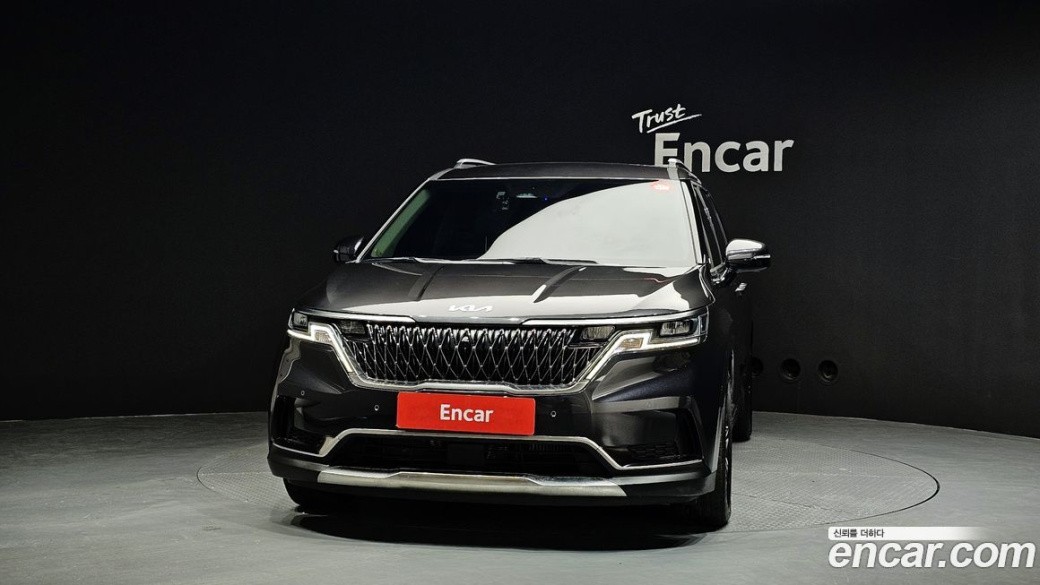 Kia Carnival 9-Seater Signature, 2022
