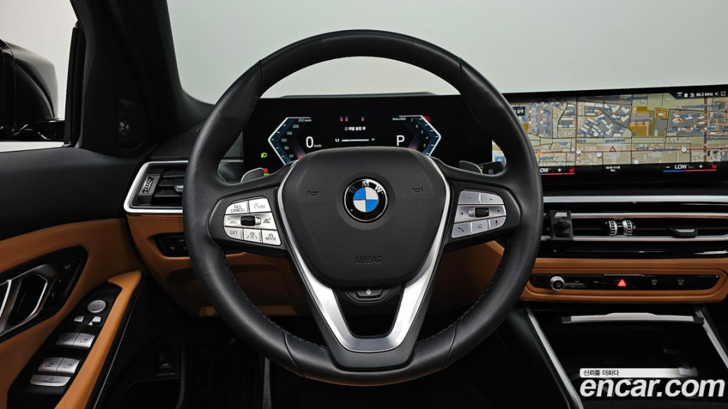 BMW 3-Series 320i Touring, 2024