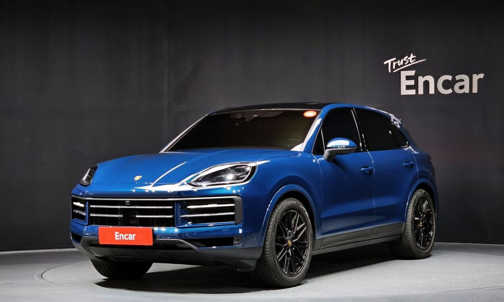 Porsche Cayenne 3.0, 2024